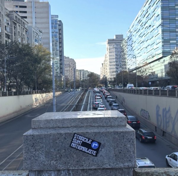 Set 100 stickere Străzile sunt naționaliste - imagine 3